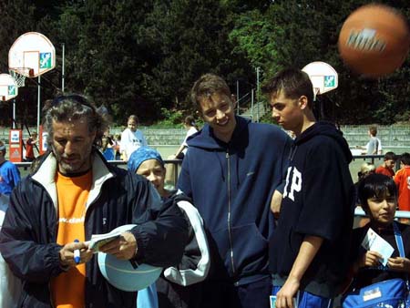2004Finale071
