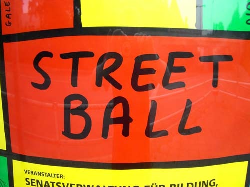 Poster2009-086