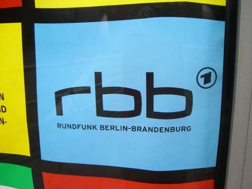 Poster2009-100