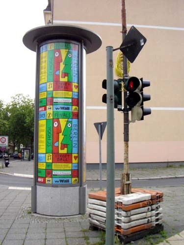 Poster2009-122