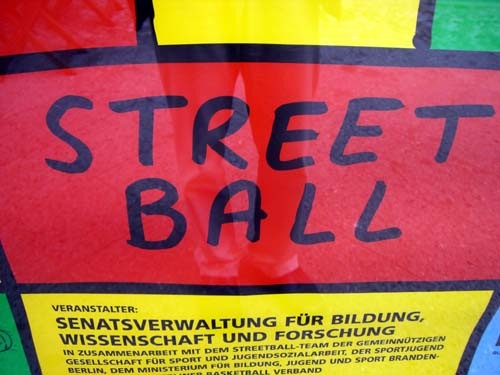 Poster2009-158