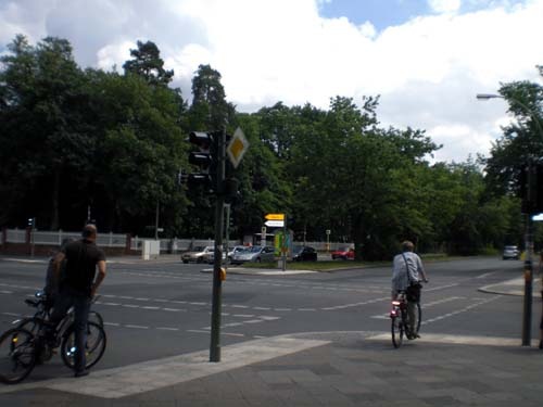 Poster2009-222