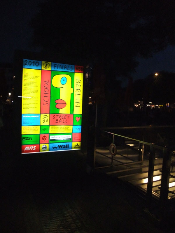 Poster2010-087