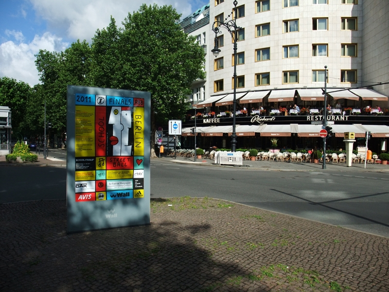 Poster2011-049
