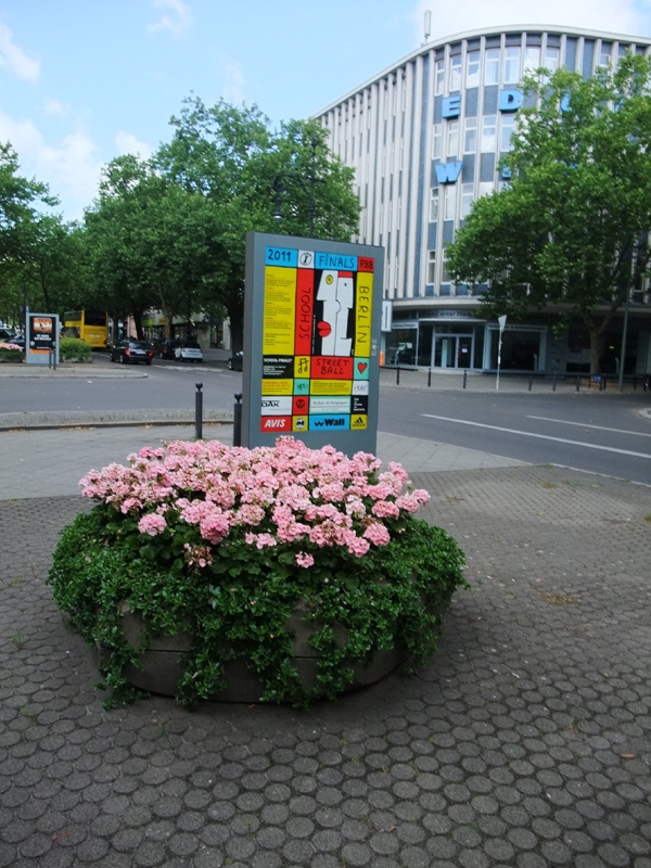 Poster2011-081