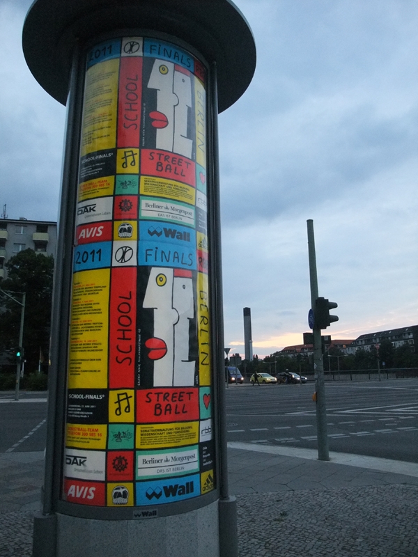 Poster2011-125