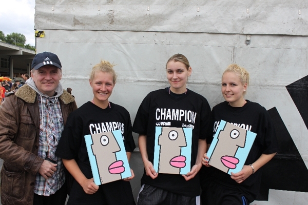 SFB2012-Finale01-087