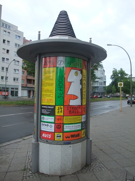 Poster2012-024