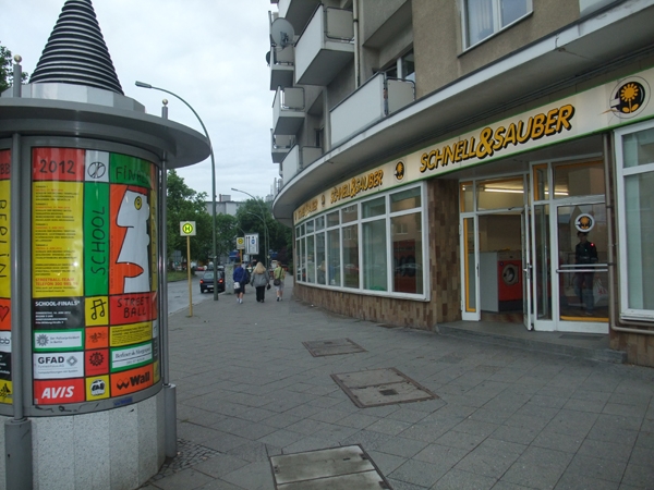 Poster2012-033