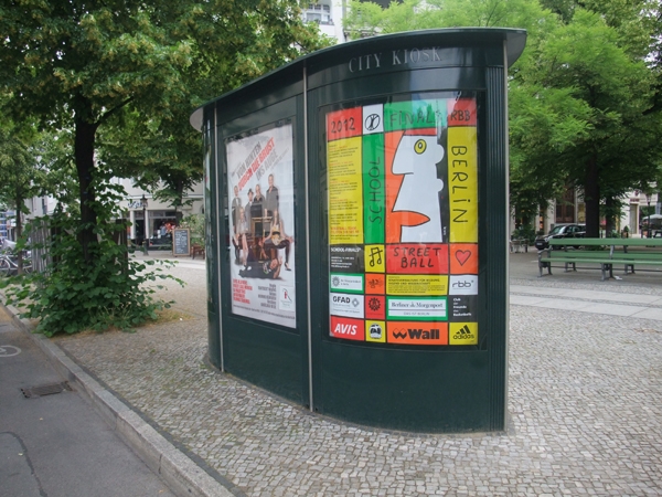 Poster2012-060