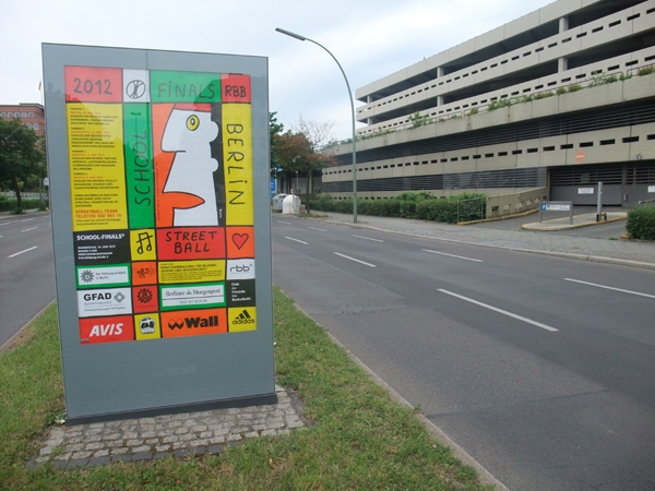 Poster2012-069