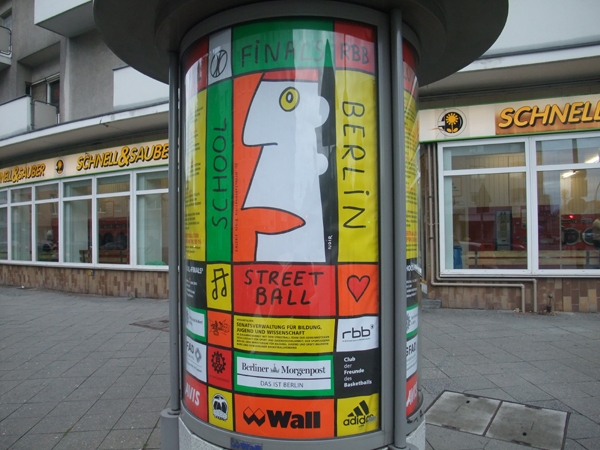Poster2012-090