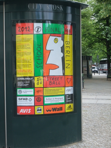 Poster2012-104