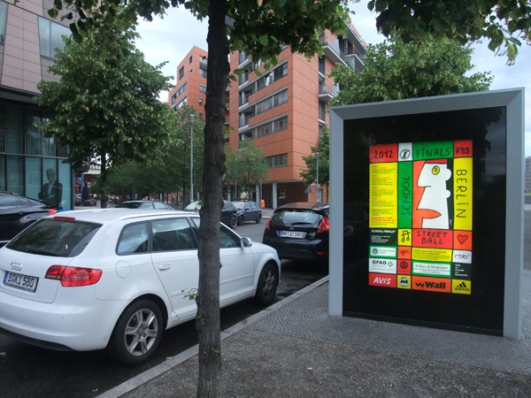 Poster2012-125