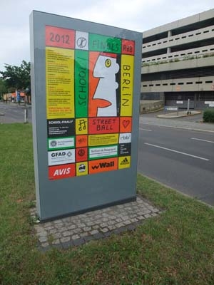 Poster2012-049