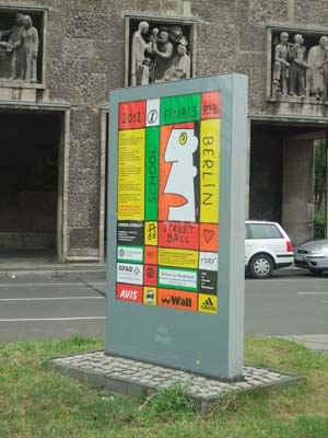 Poster2012-074