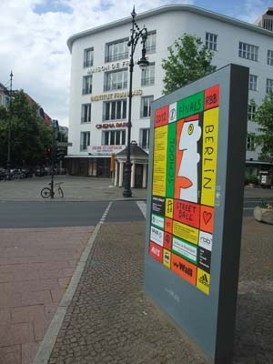 Poster2012-079
