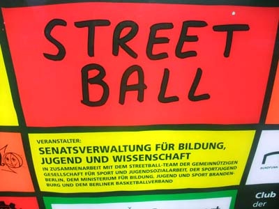Poster2012-083