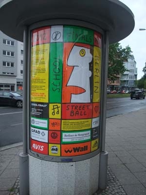 Poster2012-084