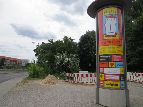 Poster2013-102