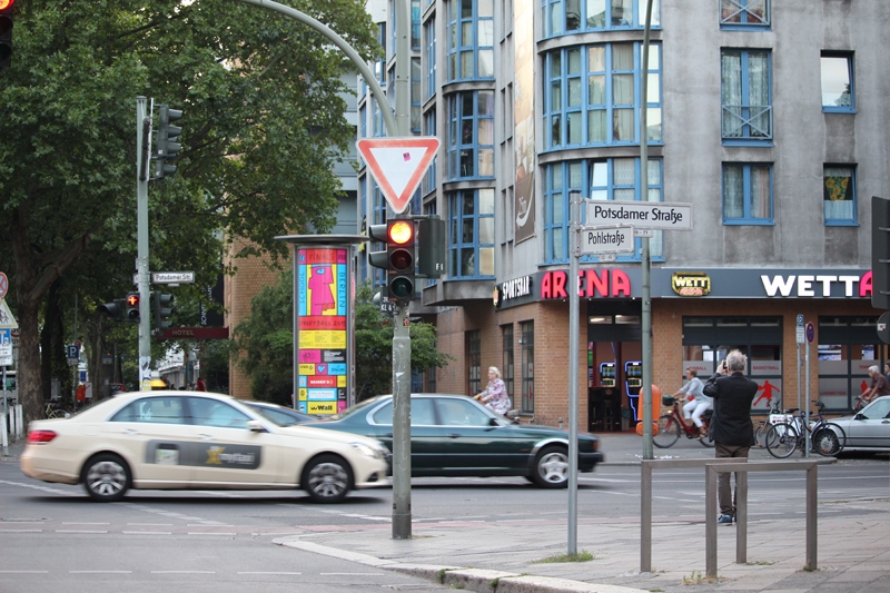 SchoolFinalsPoster2015-046