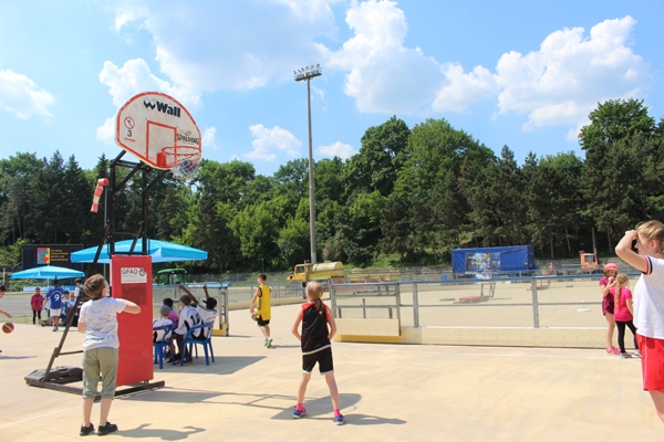 SchoolFinalsFinale02-007