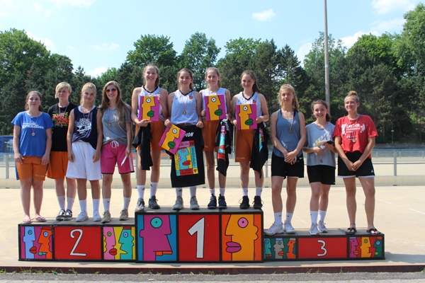 SchoolFinalsFinale02-019