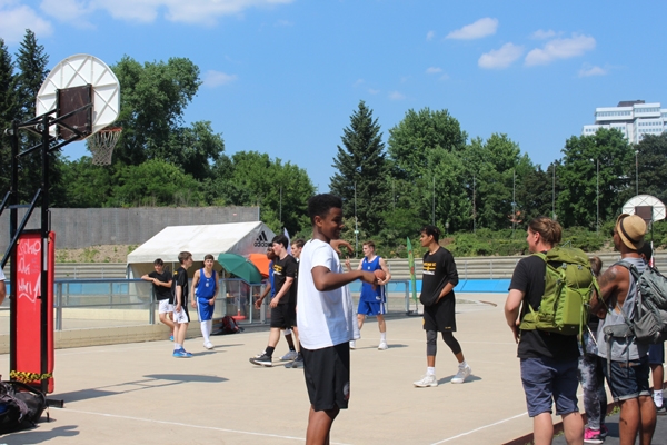 SchoolFinalsFinale02-039