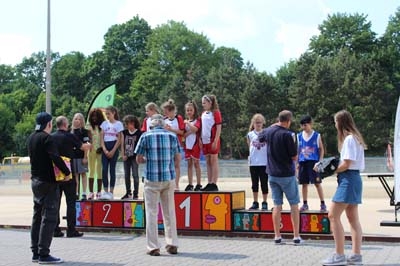 SchoolFinalsFinale02-022