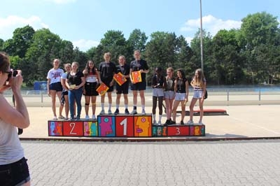 SchoolFinalsFinale02-059