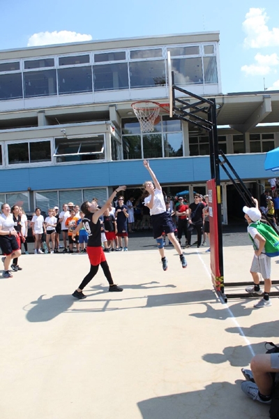 SchoolFinalsFinale03-054