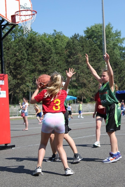 SchoolFinalsFinale03-068