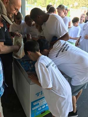 SchoolFinalsFinale03-008