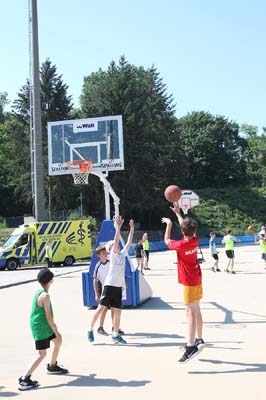 SchoolFinalsFinale03-030