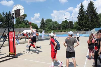 SchoolFinalsFinale03-044