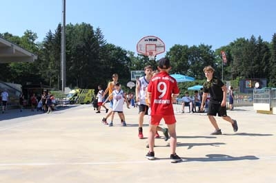 SchoolFinalsFinale03-067