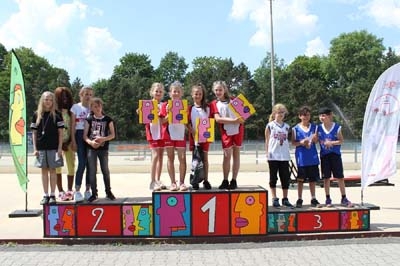 SchoolFinalsFinale03-071