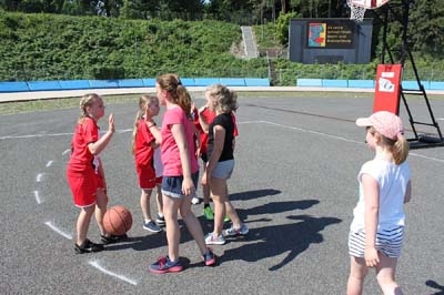 SchoolFinalsFinale03-075