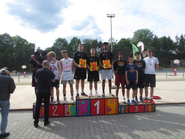FinaleTag01-001-031
