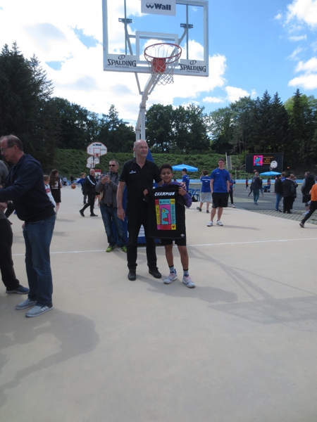 FinaleTag02-001-032