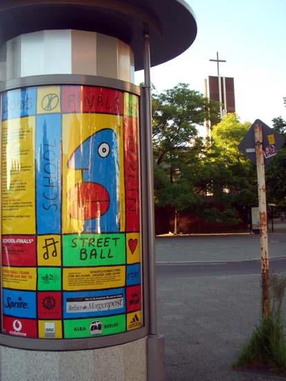 Poster2005-071